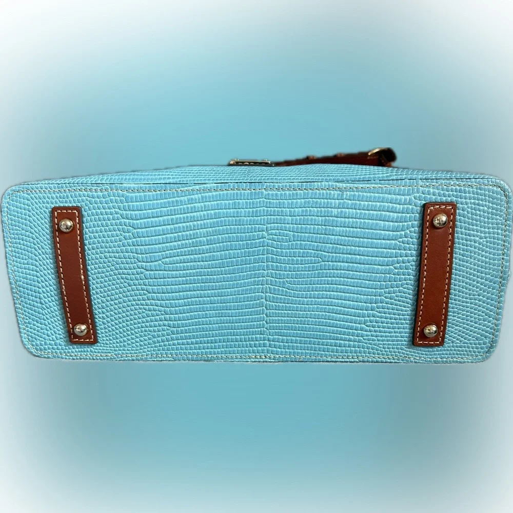 🤎DOONEY & BOURKE🤎Lizard-Embossed Leather Hobo Bag in Aqua Blue/EUC